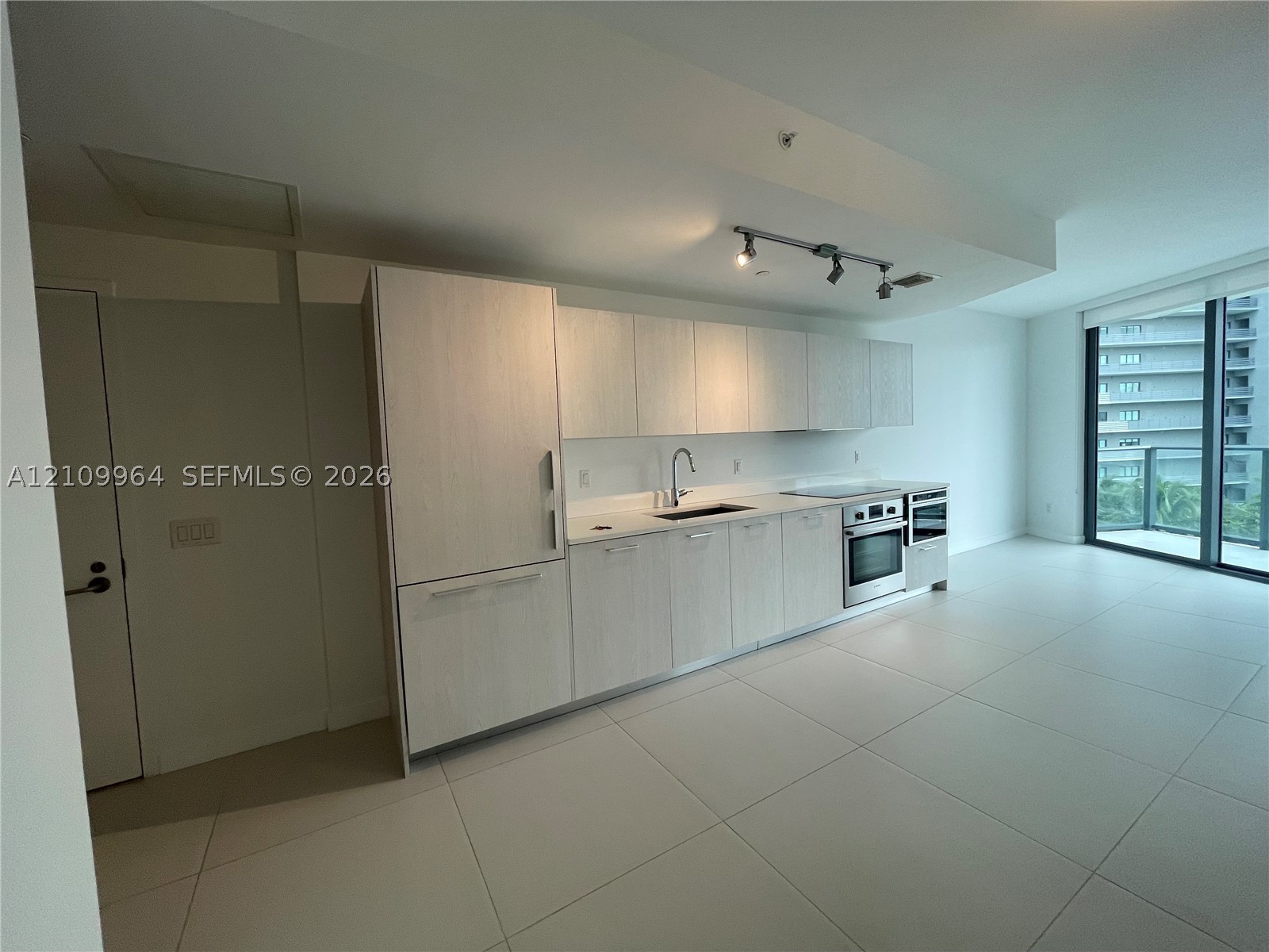 501 NE 31st St #707, Miami FL 33137