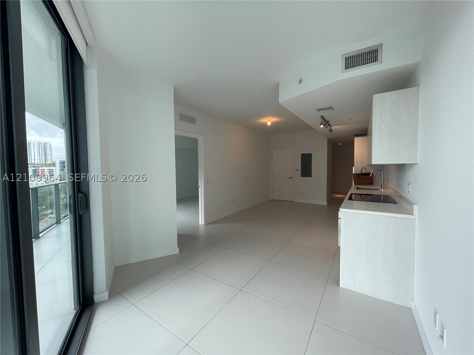 501 NE 31st St #707, Miami FL 33137
