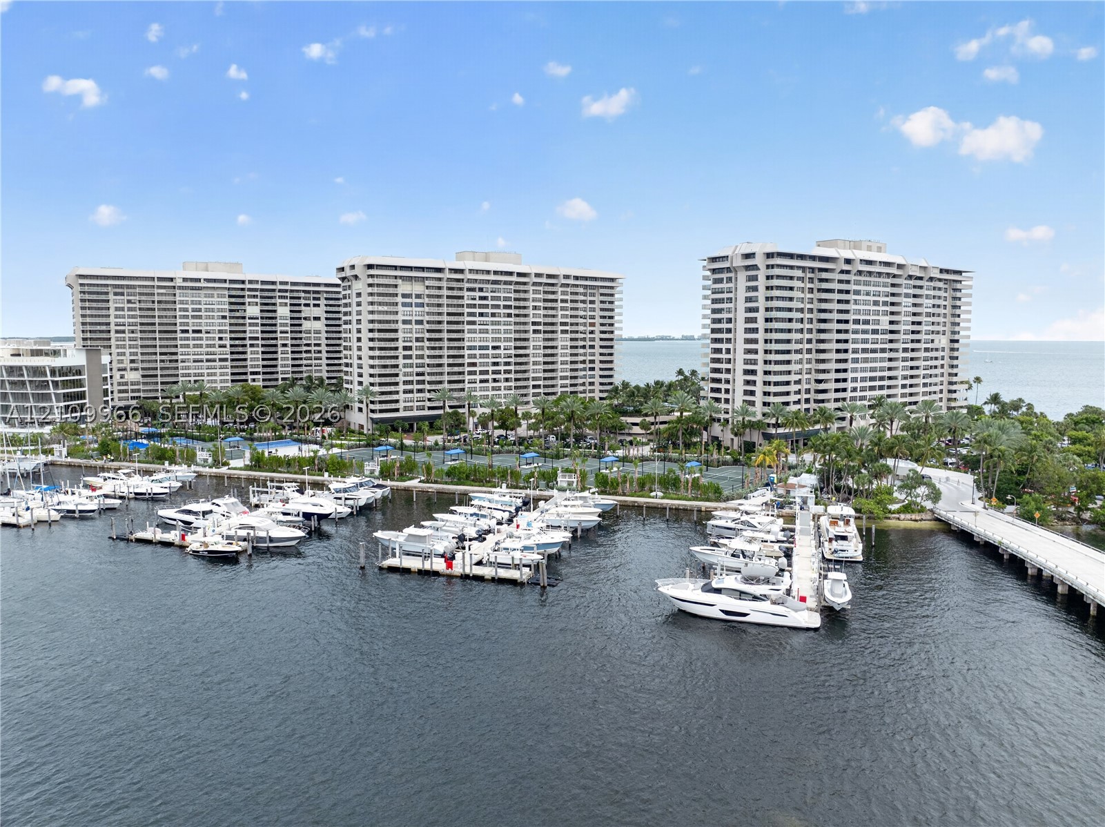 2 Grove Isle Dr #B1008, Miami FL 33133