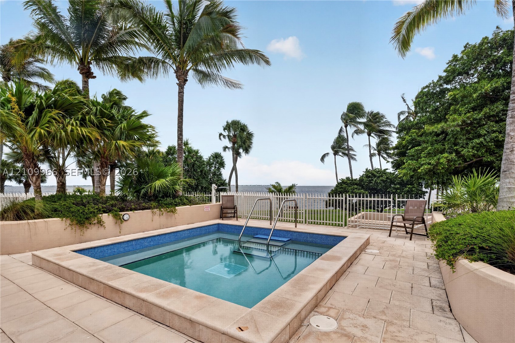 2 Grove Isle Dr #B1008, Miami FL 33133