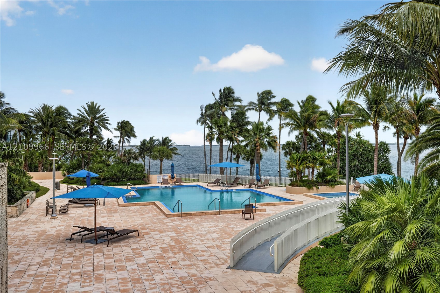 2 Grove Isle Dr #B1008, Miami FL 33133