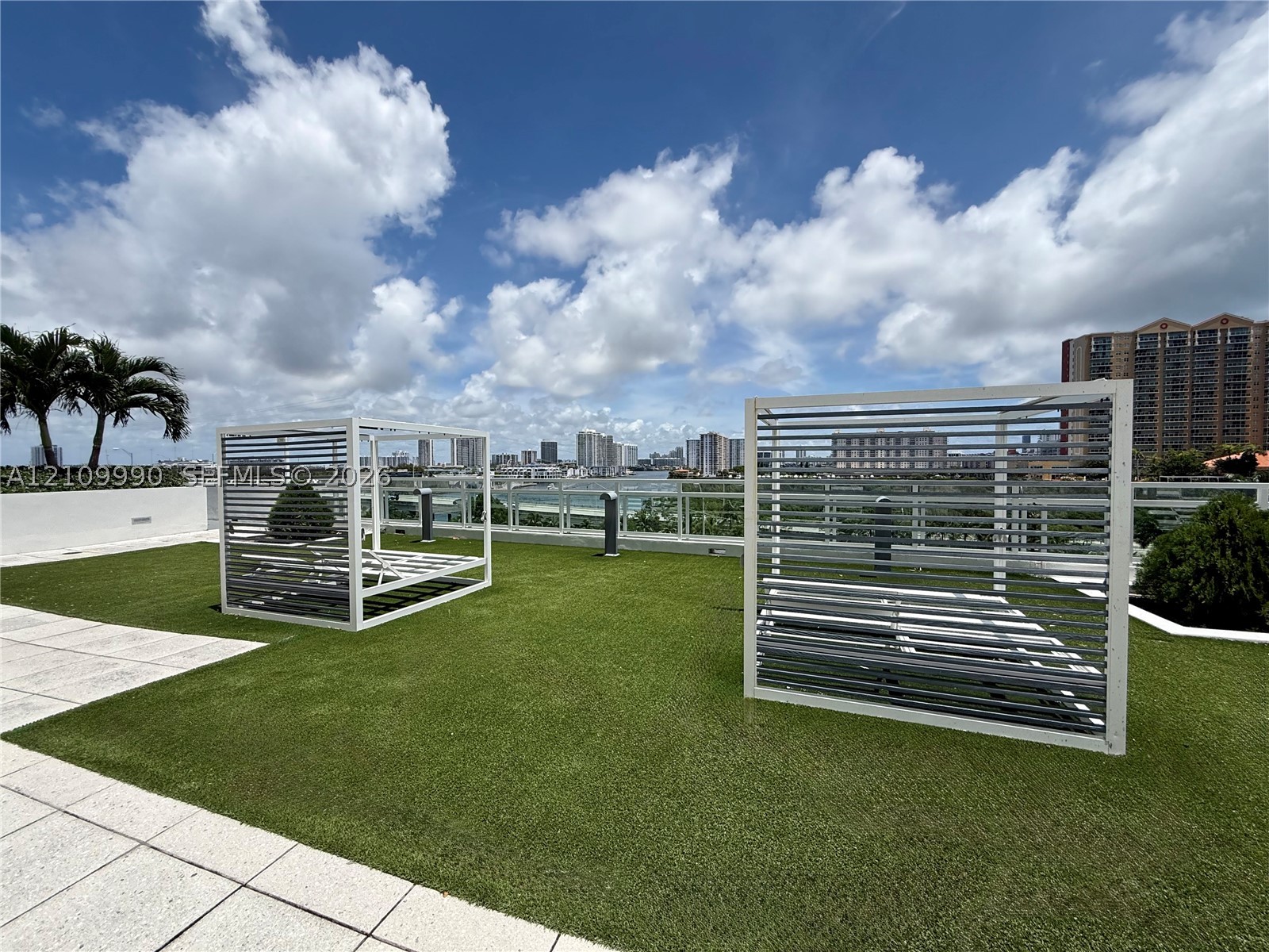 400 Sunny Isles Blvd #1404, Sunny Isles Beach FL 33160