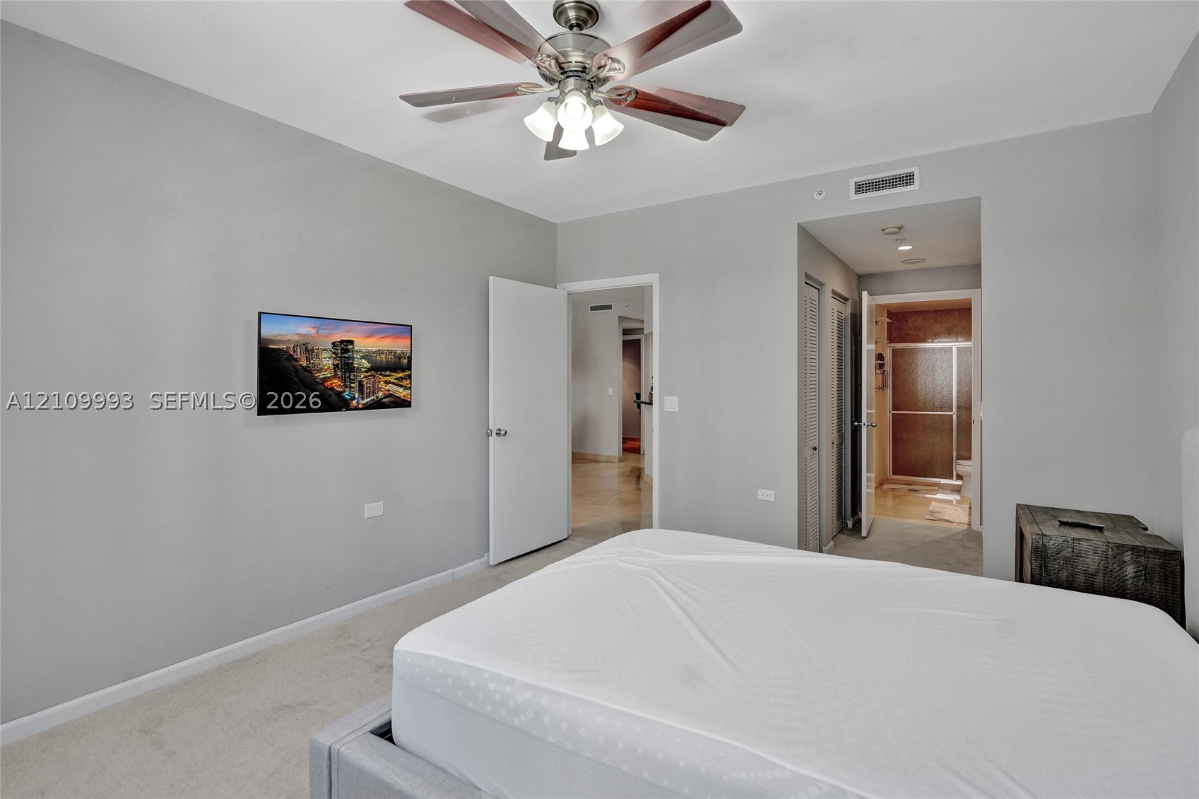 801 Brickell Key Blvd #808, Miami FL 33131
