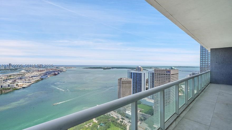 50 Biscayne Blvd #5406, Miami FL 33132