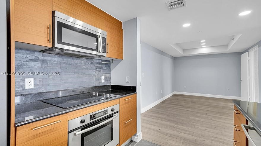 50 Biscayne Blvd #5406, Miami FL 33132