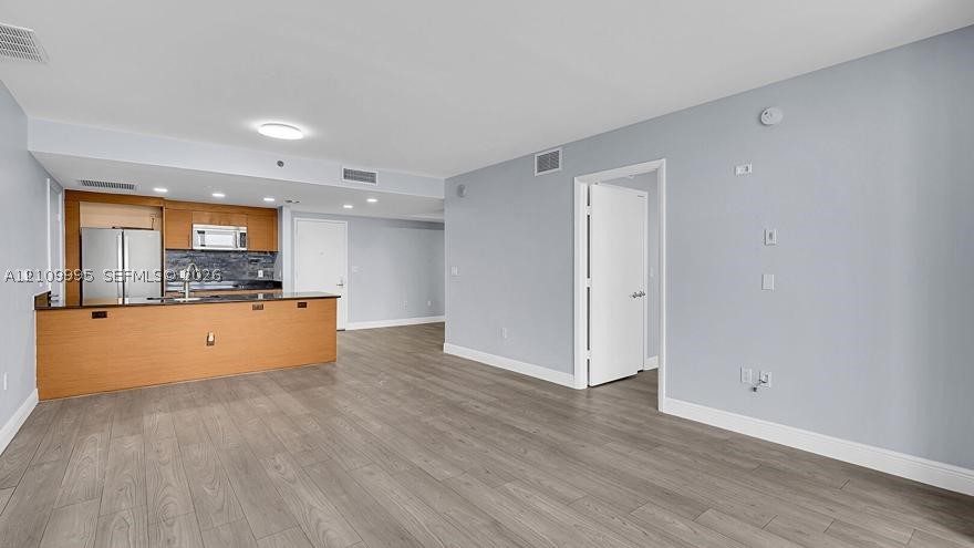50 Biscayne Blvd #5406, Miami FL 33132