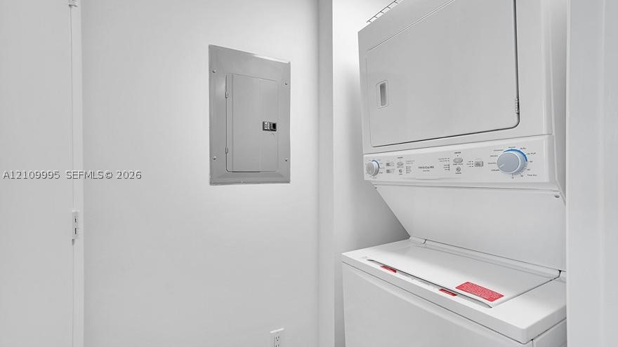50 Biscayne Blvd #5406, Miami FL 33132