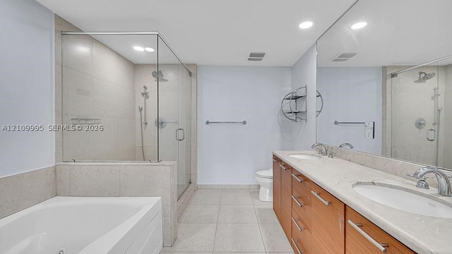 50 Biscayne Blvd #5406, Miami FL 33132