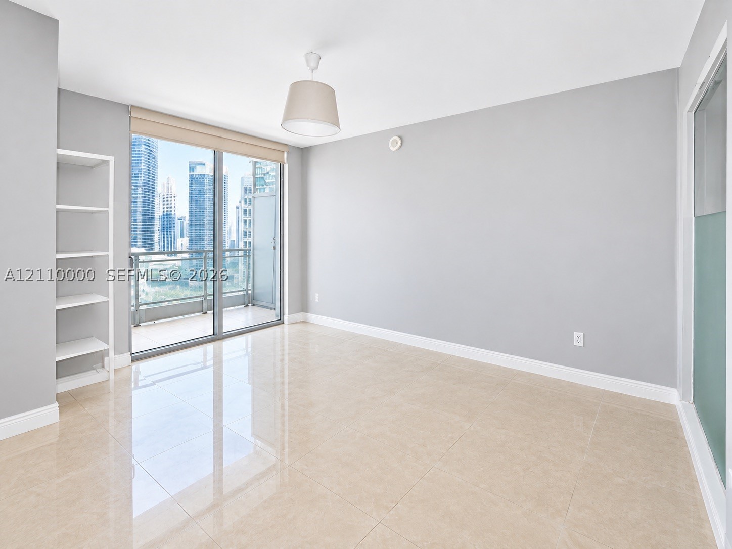 90 SW 3rd St #3212, Miami FL 33130