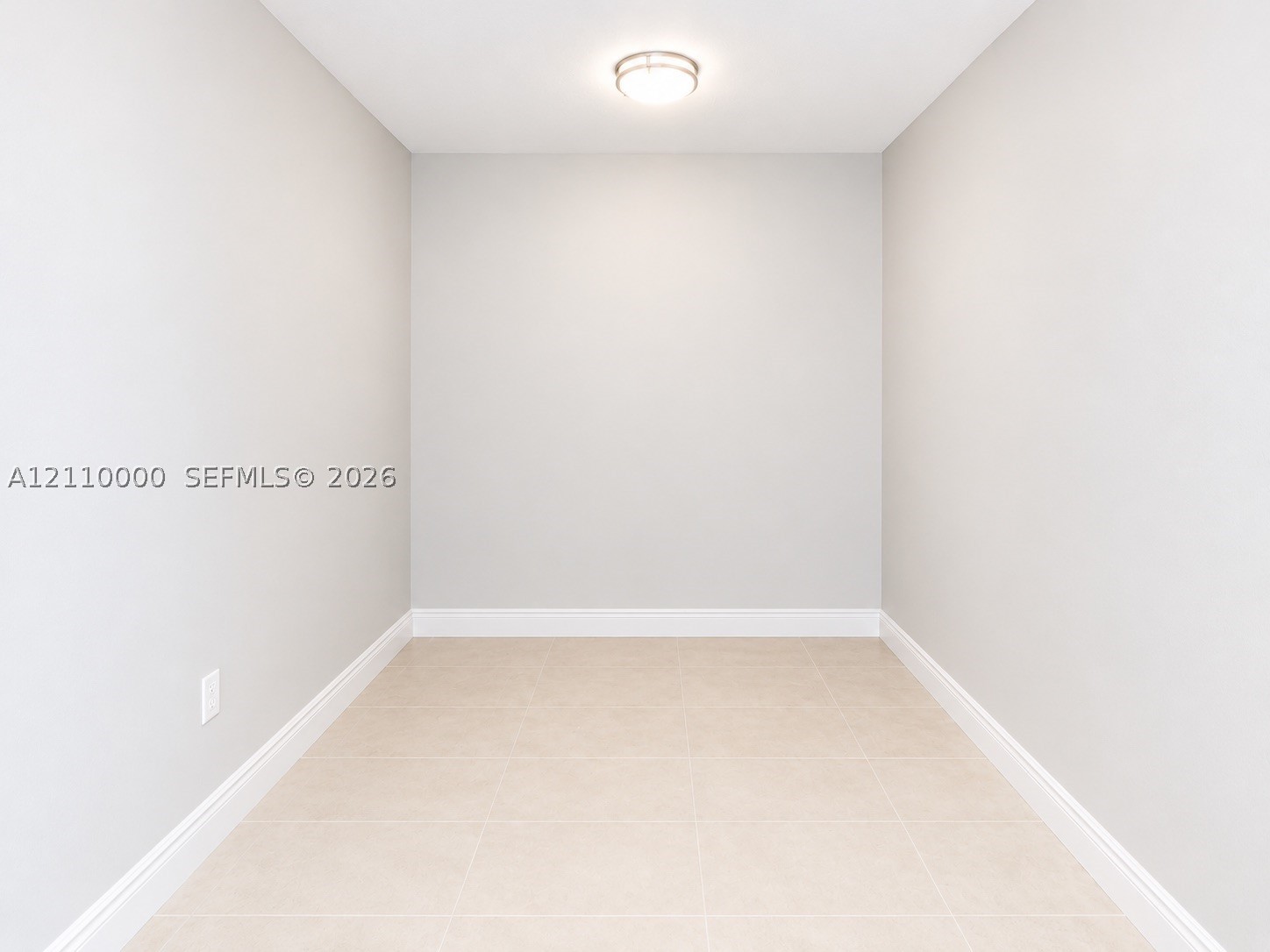 90 SW 3rd St #3212, Miami FL 33130
