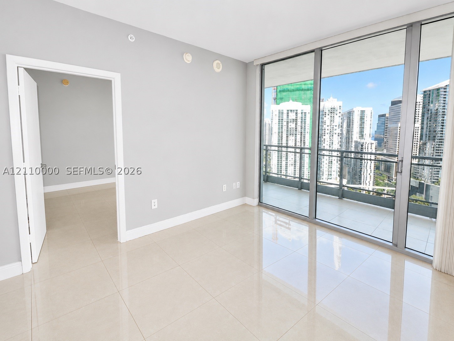 90 SW 3rd St #3212, Miami FL 33130