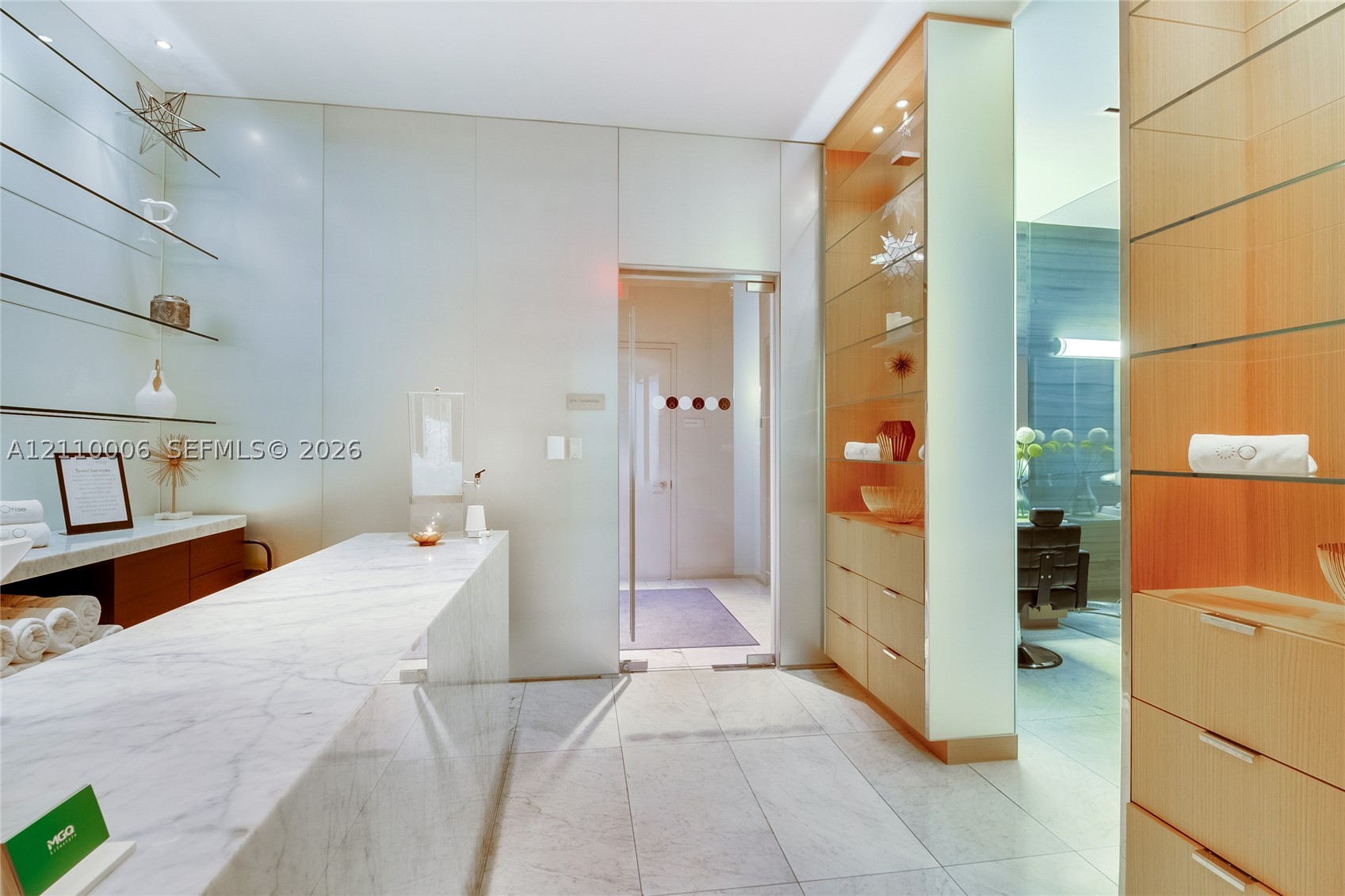 88 SW 7th St #2505, Miami FL 33130