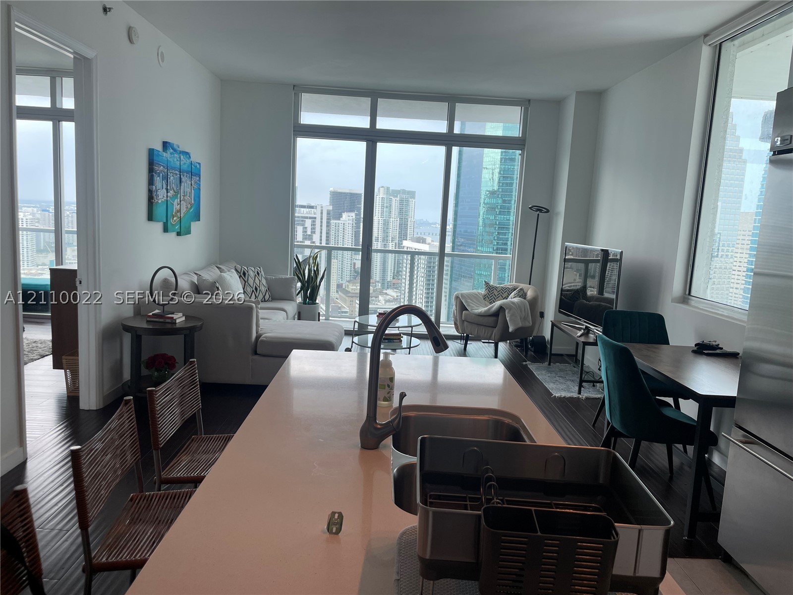 55 SE 6th St #PH4307, Miami FL 33131