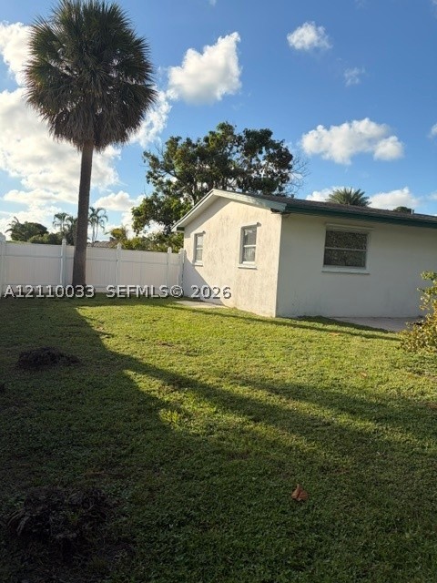 9442 Bellewood St, Palm Beach Gardens FL 33410