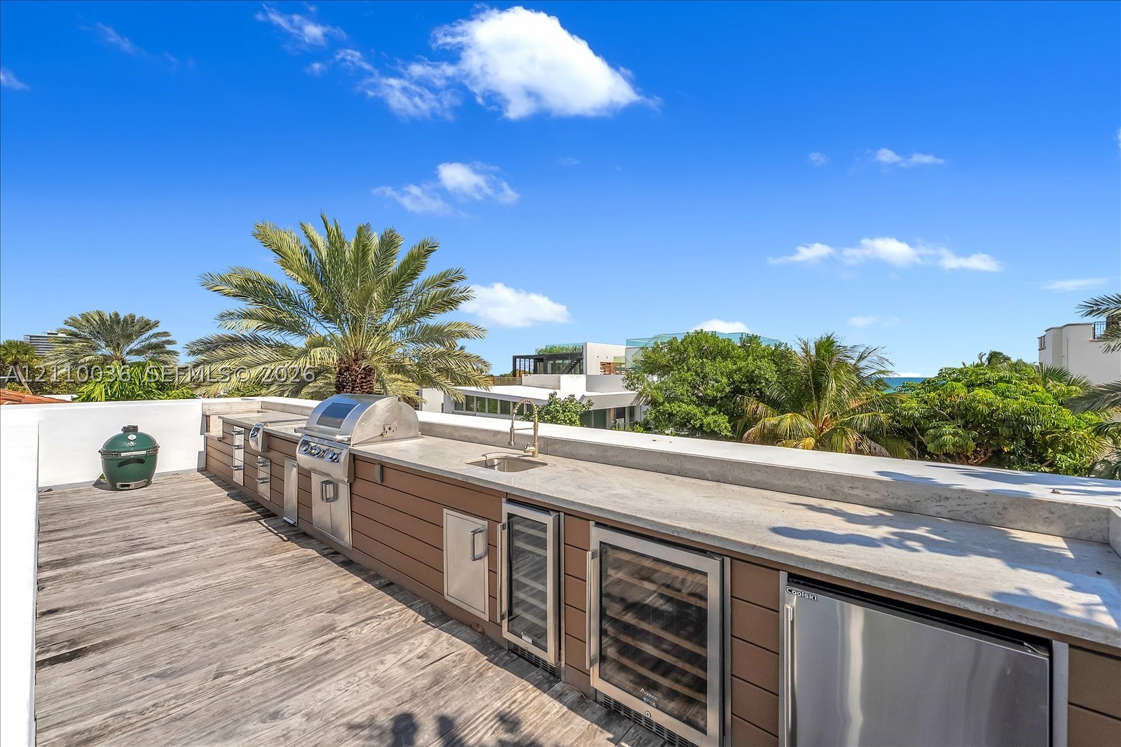 7830 Atlantic Way, Miami Beach FL 33141