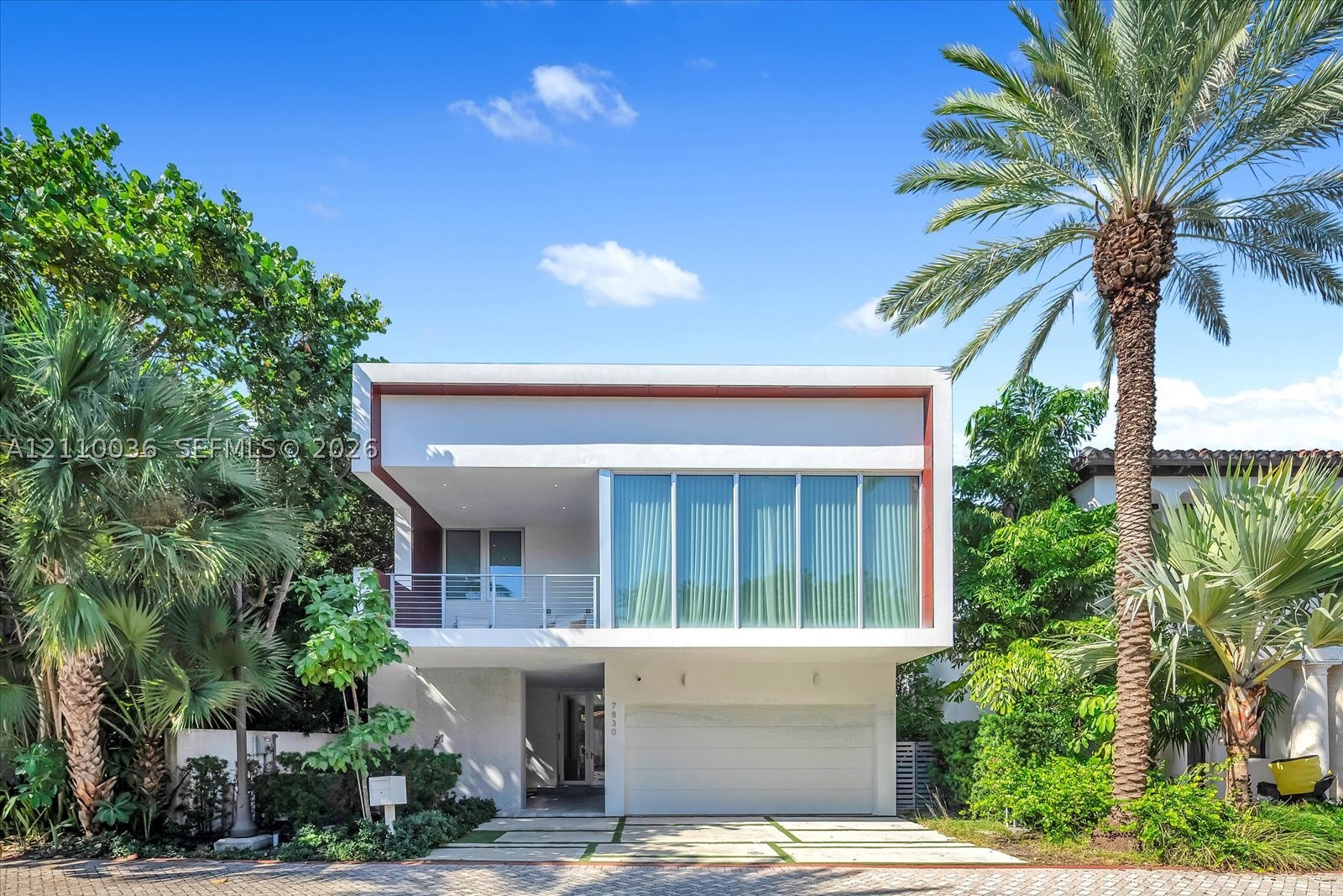 7830 Atlantic Way, Miami Beach FL 33141