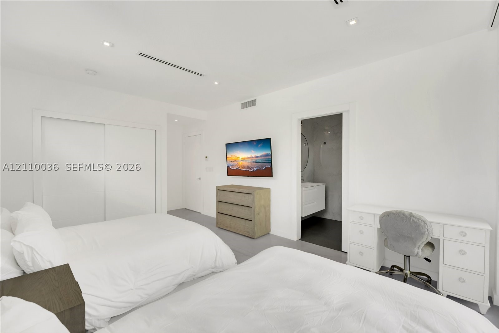 7830 Atlantic Way, Miami Beach FL 33141