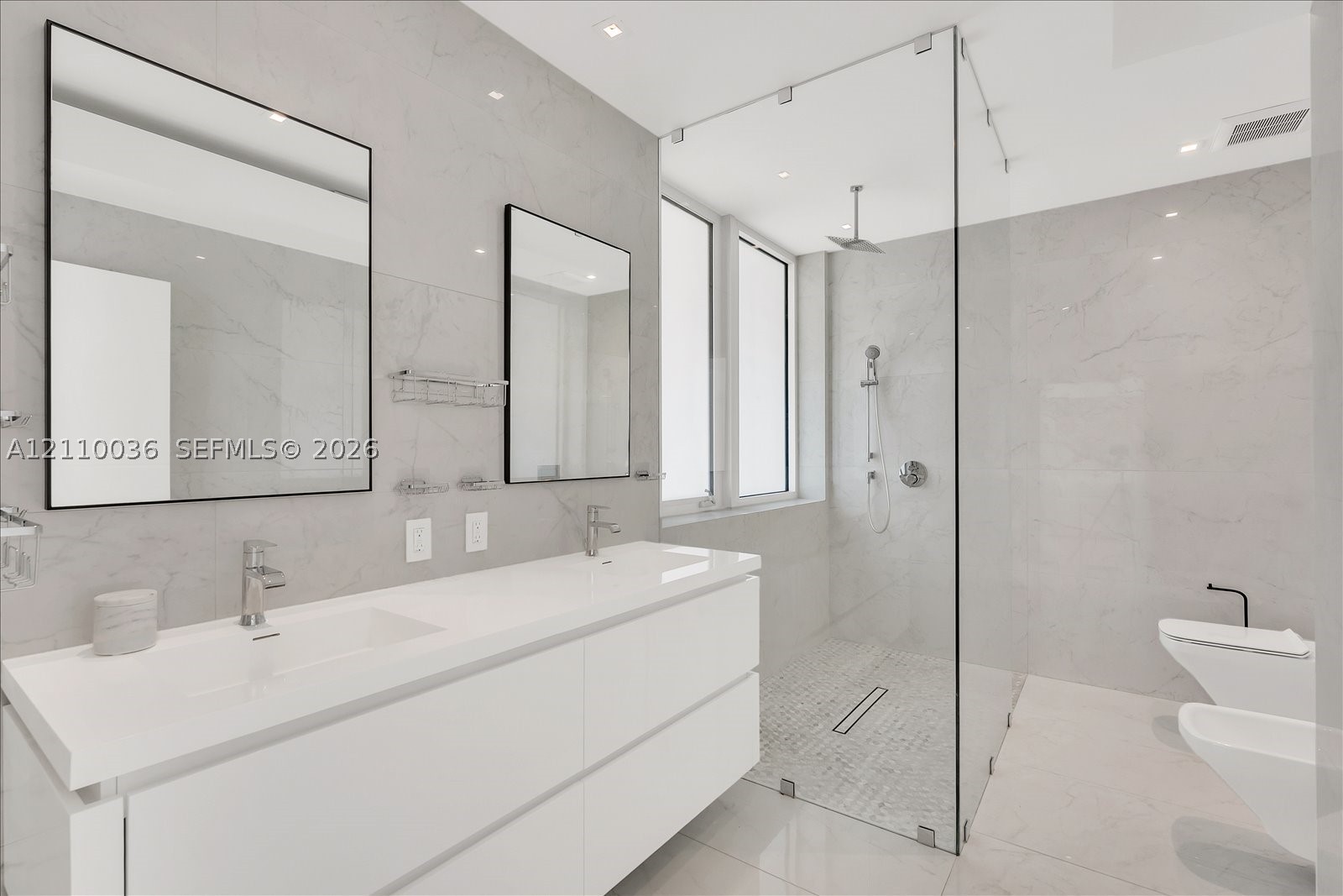 7830 Atlantic Way, Miami Beach FL 33141