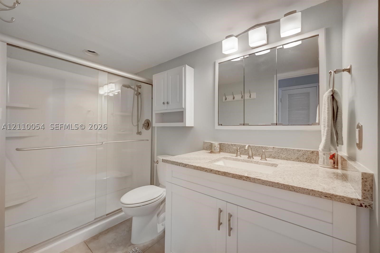 108 Paradise Harbour Blvd #111, North Palm Beach FL 33408