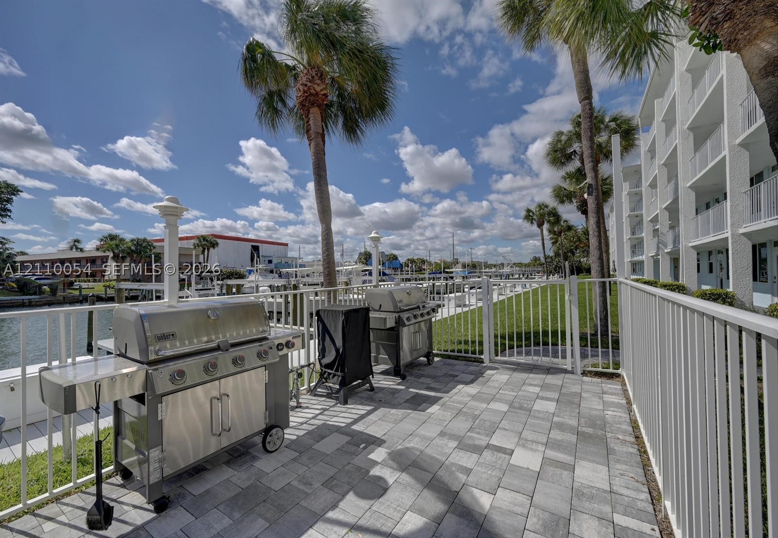 108 Paradise Harbour Blvd #111, North Palm Beach FL 33408