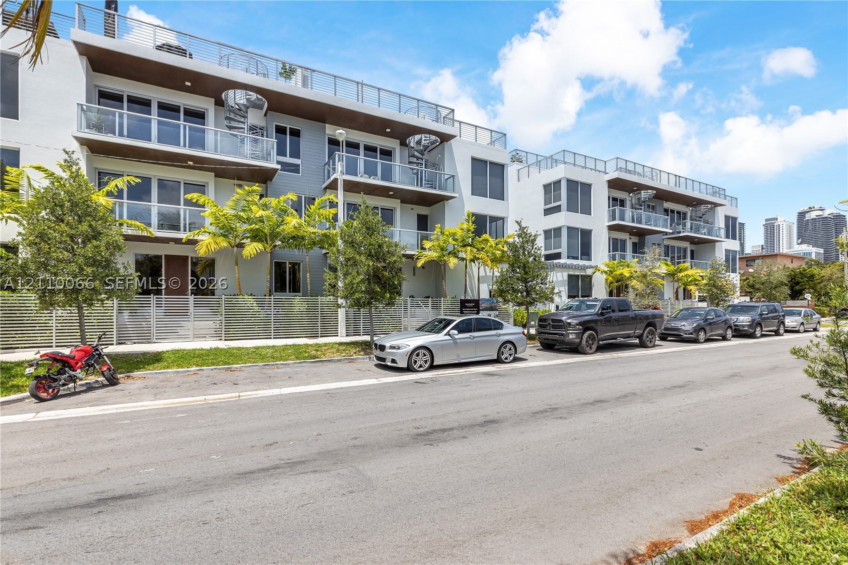 529 SW 11th St #101, Miami FL 33129