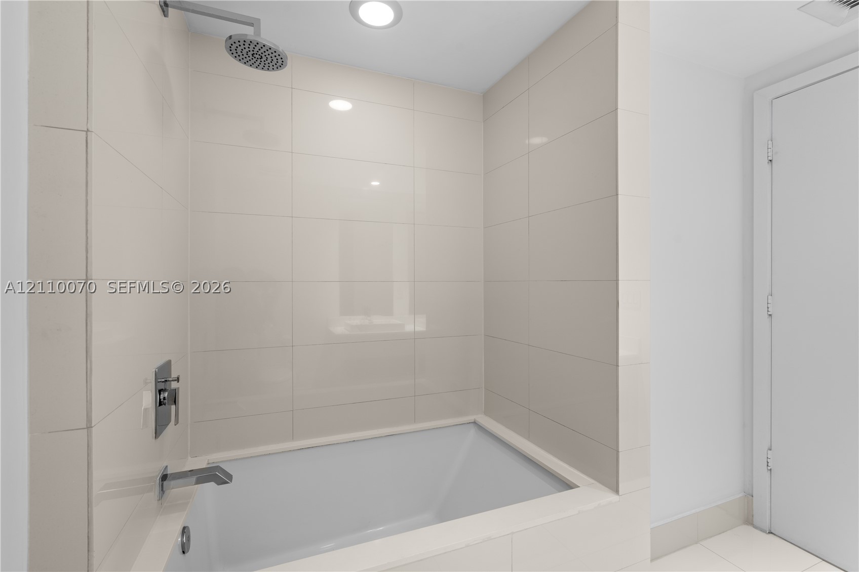 1300 S Miami Ave #2911, Miami FL 33130