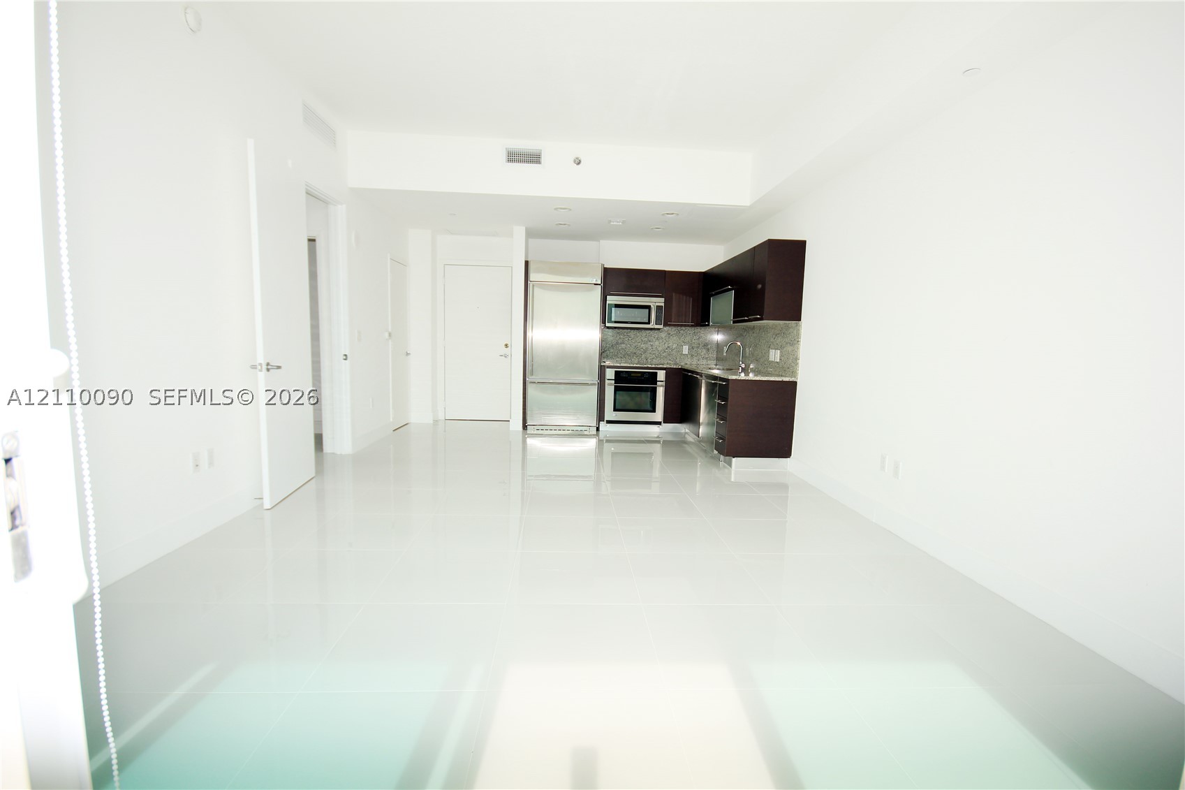 950 Brickell Bay Dr #4109, Miami FL 33131
