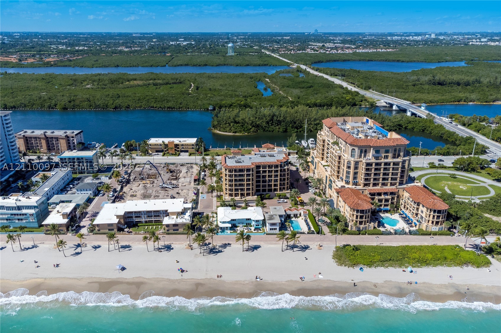 3415 N Ocean Dr #401, Hollywood FL 33019