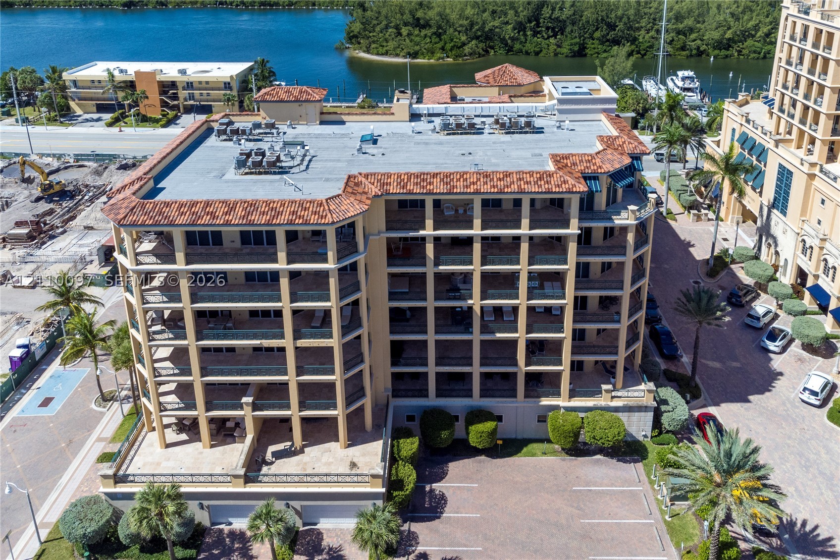 3415 N Ocean Dr #401, Hollywood FL 33019