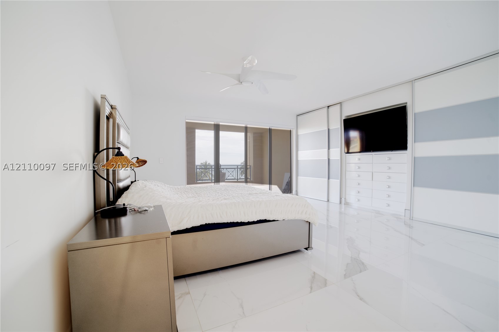 3415 N Ocean Dr #401, Hollywood FL 33019