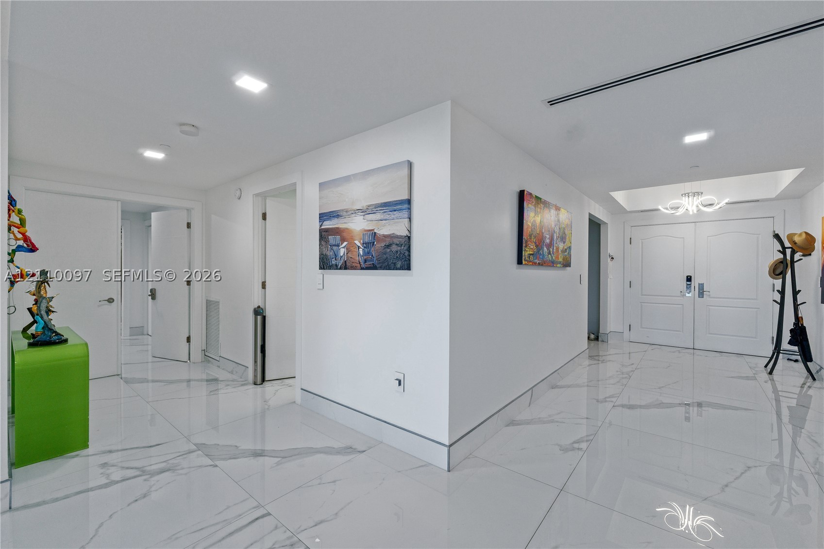 3415 N Ocean Dr #401, Hollywood FL 33019