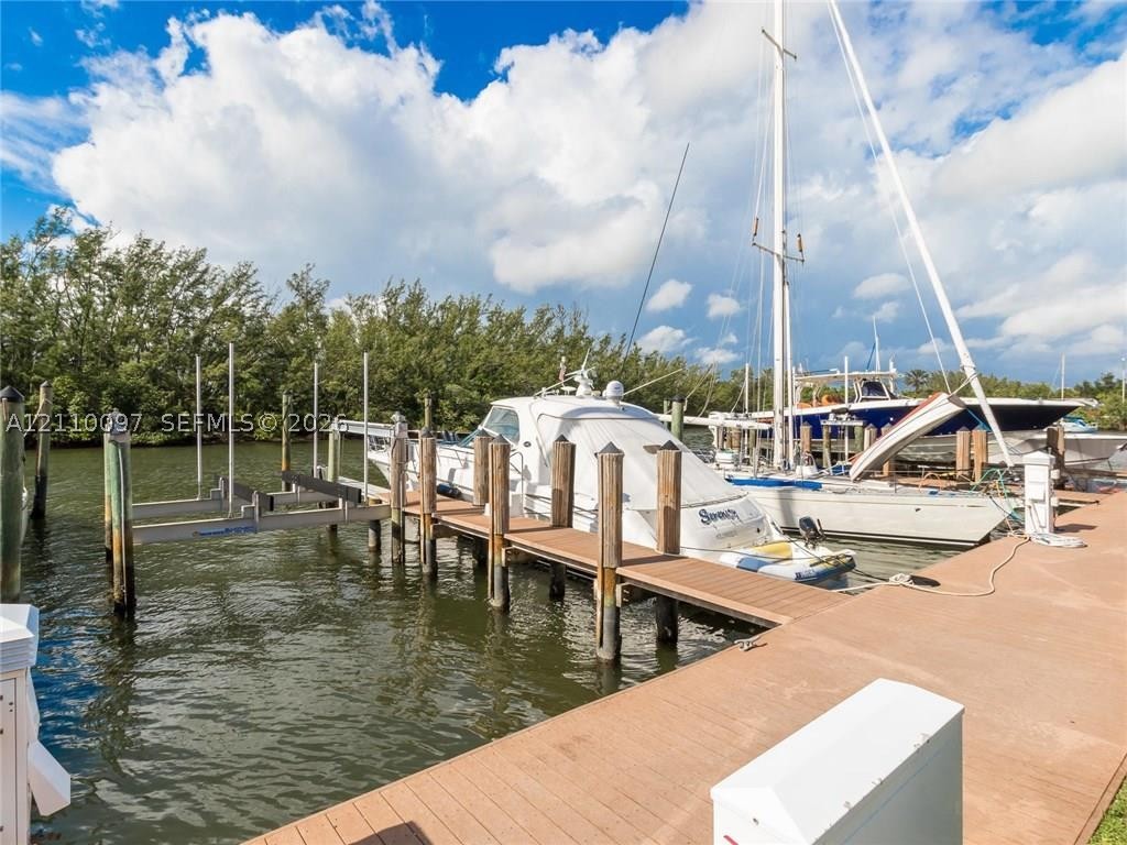 3415 N Ocean Dr #401, Hollywood FL 33019