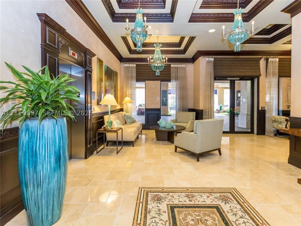3415 N Ocean Dr #401, Hollywood FL 33019