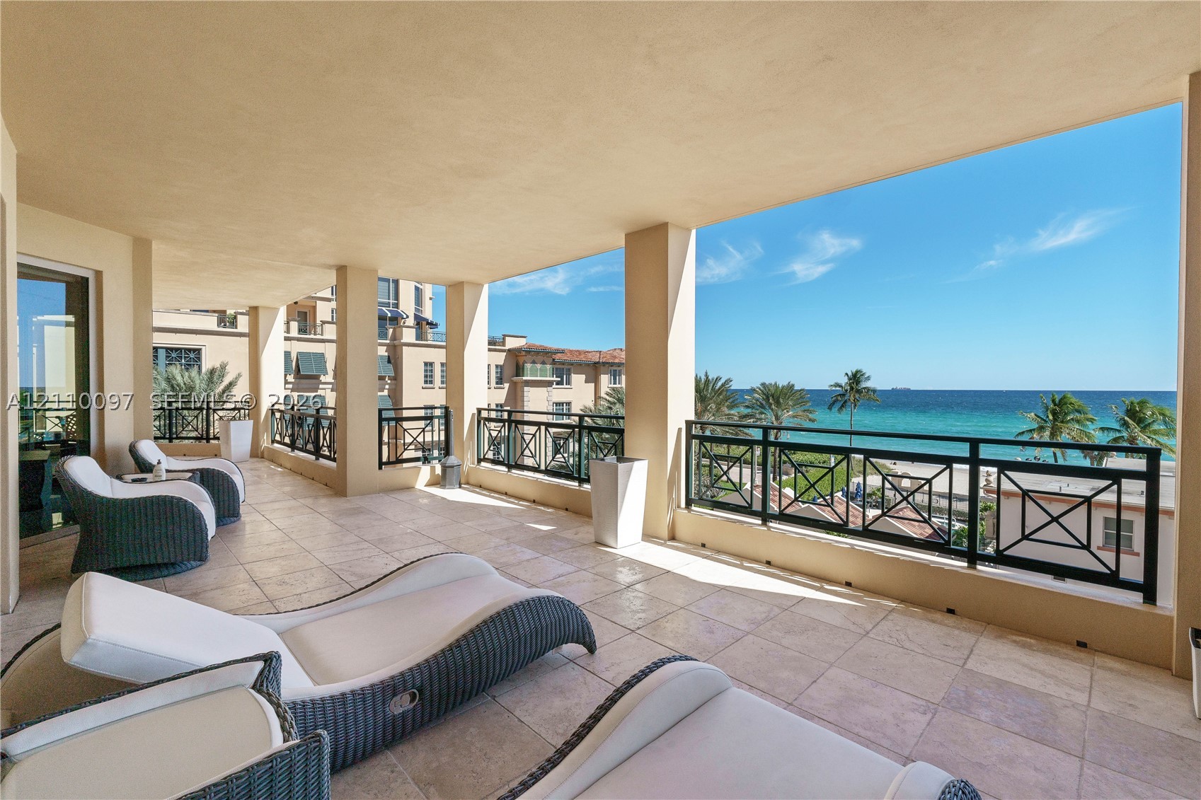 3415 N Ocean Dr #401, Hollywood FL 33019