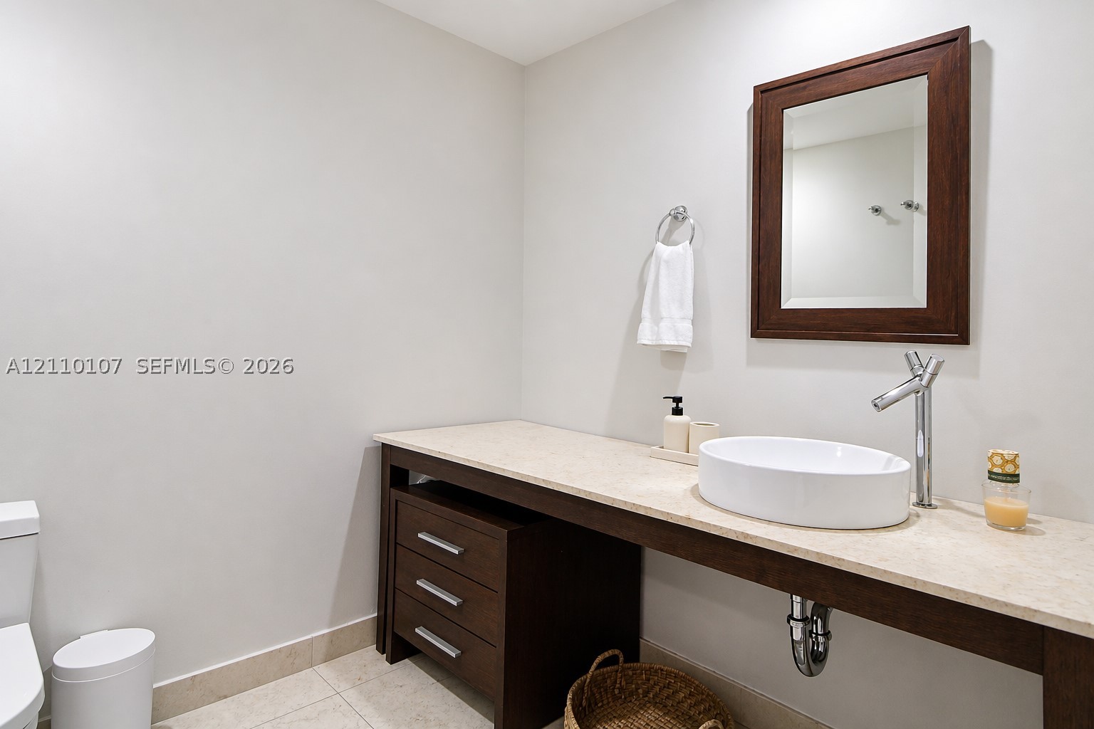 465 Brickell Ave #4604, Miami FL 33131
