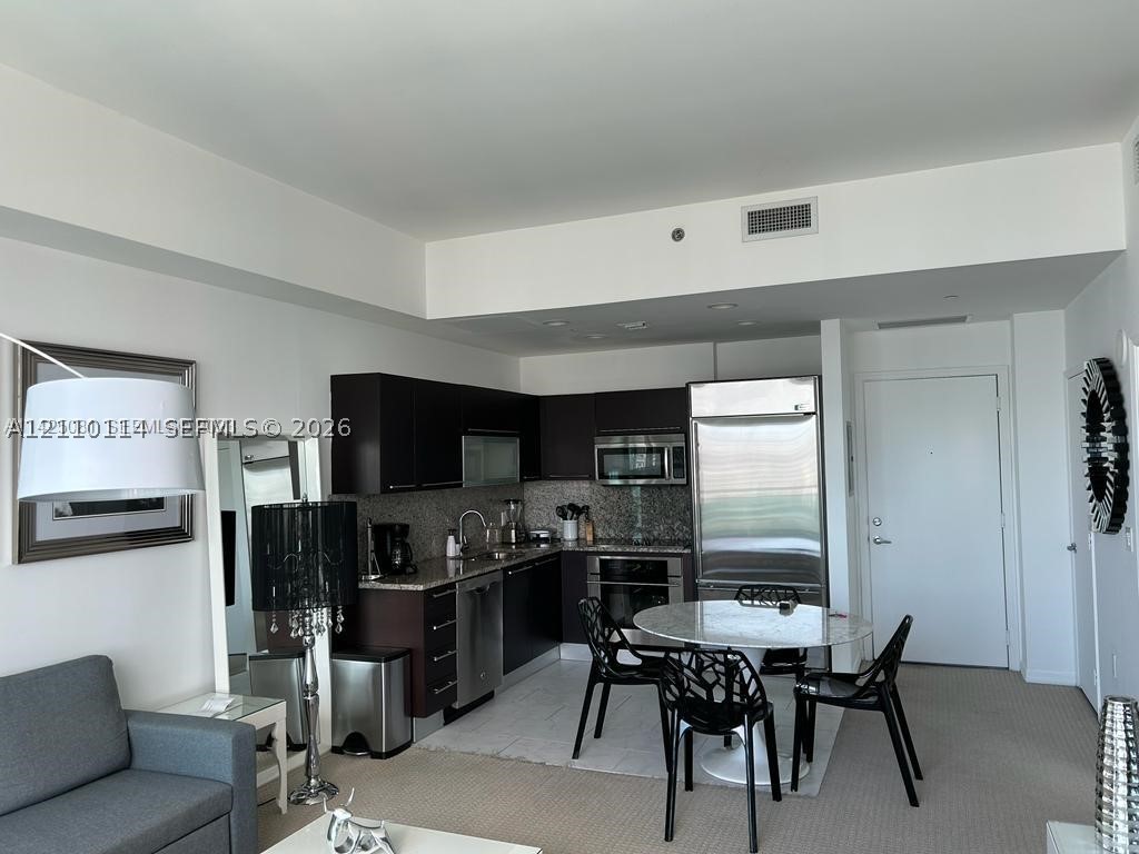 950 Brickell Bay Dr #5108, Miami FL 33131