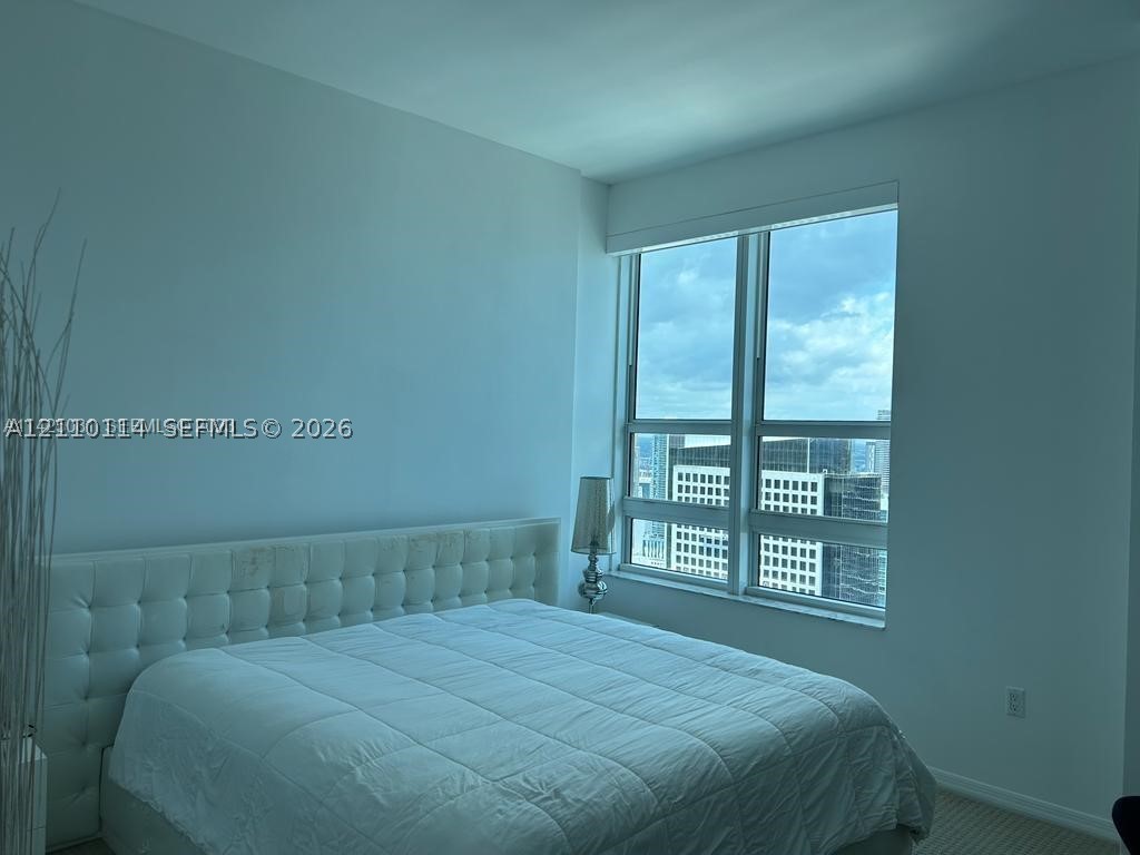 950 Brickell Bay Dr #5108, Miami FL 33131