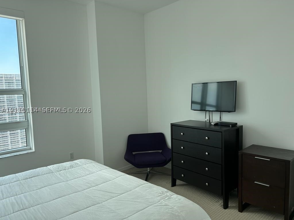950 Brickell Bay Dr #5108, Miami FL 33131