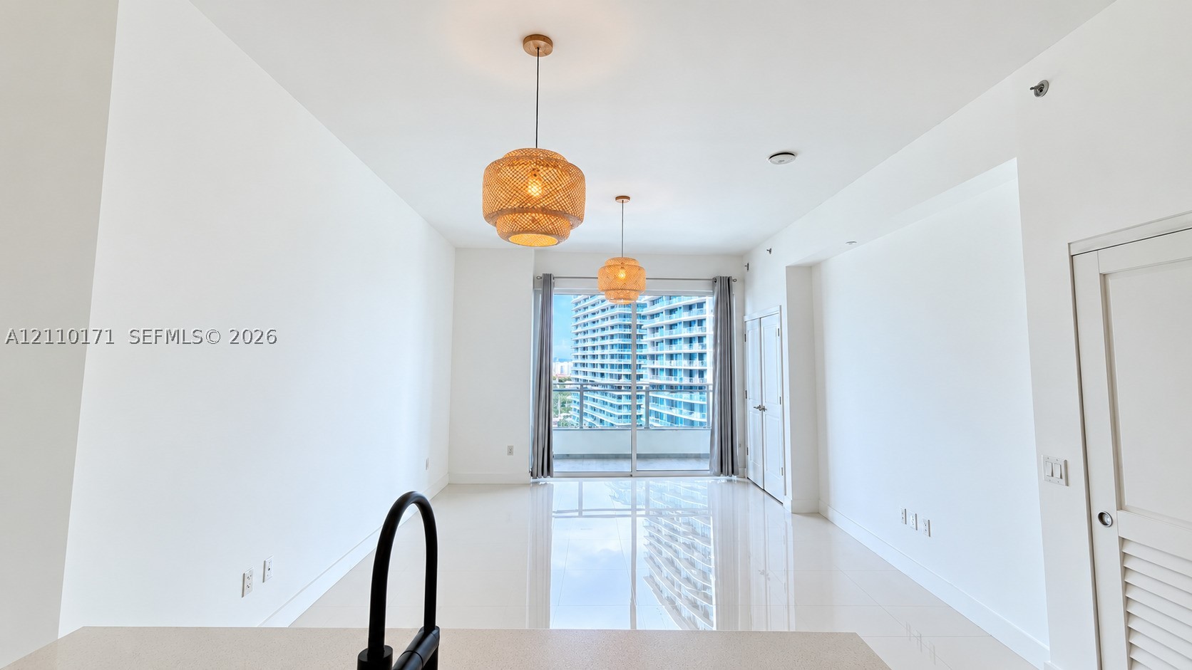1080 Brickell Ave #2805, Miami FL 33131