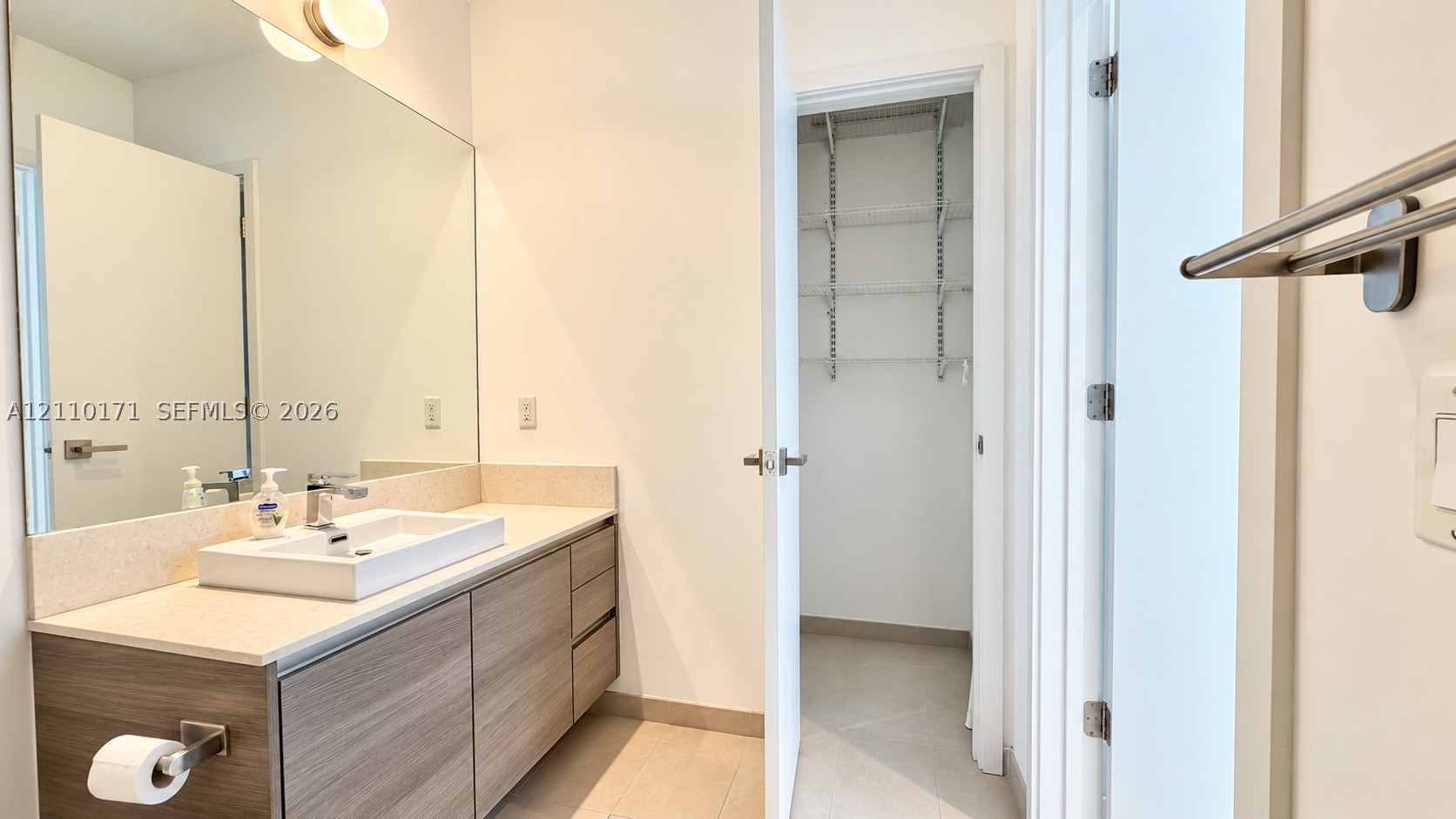 1080 Brickell Ave #2805, Miami FL 33131