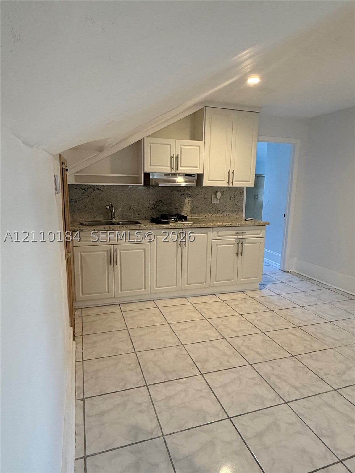 427 SW 11th Ave #2, Miami FL 33130