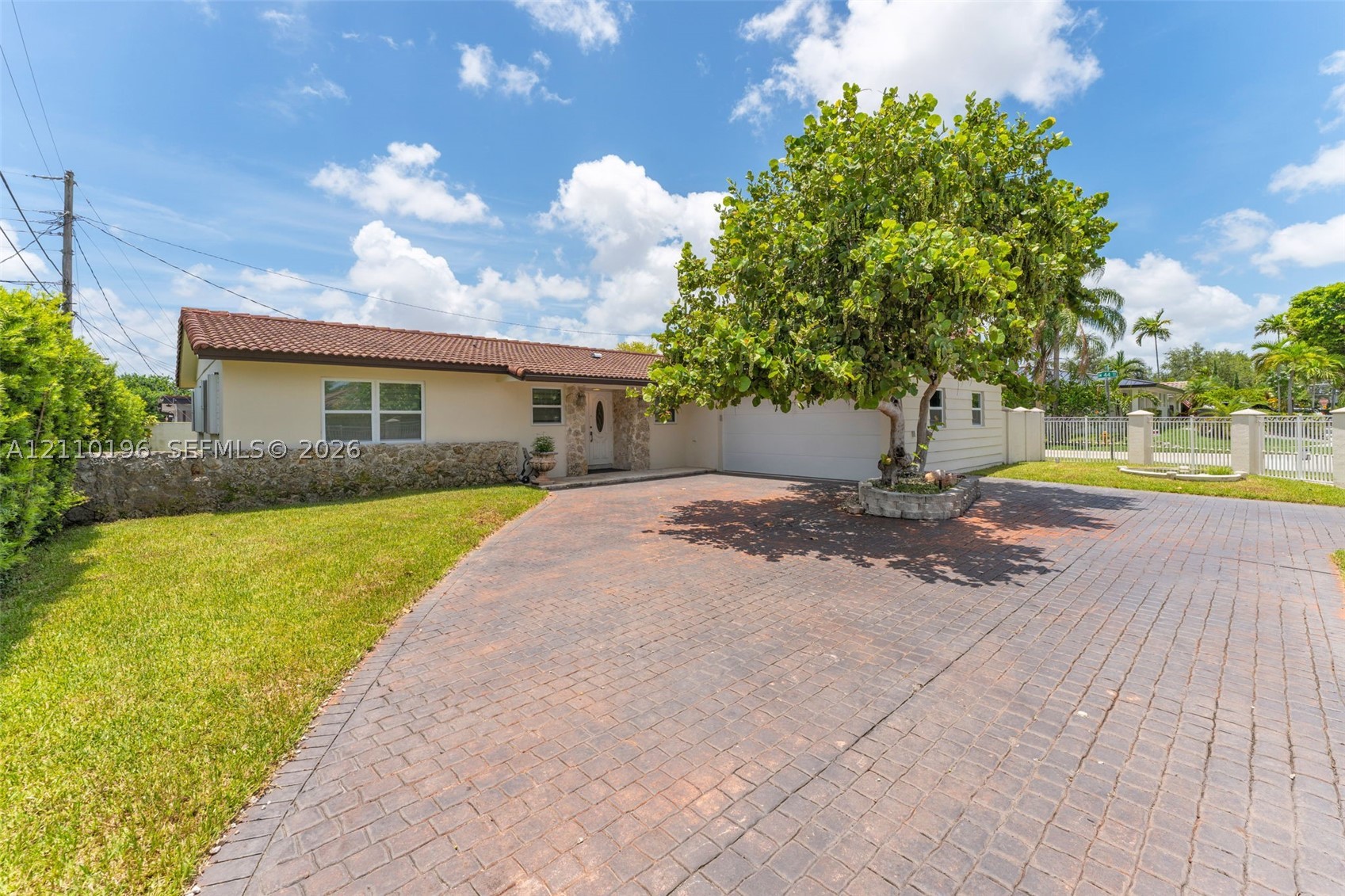 4400 SW 89th Ave #4400, Miami FL 33165