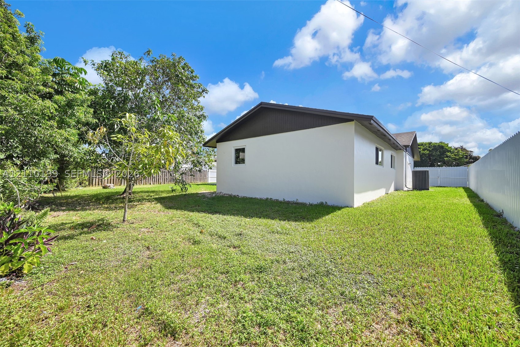10741 SW 165th St, Miami FL 33157