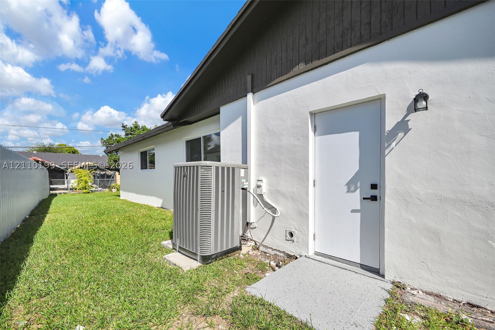 10741 SW 165th St, Miami FL 33157