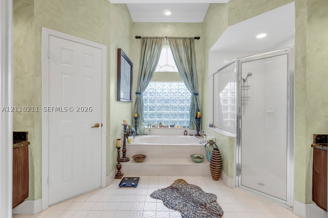 8348 NW 44th St, Coral Springs FL 33065
