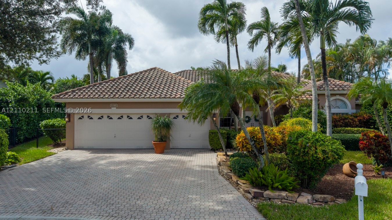 8348 NW 44th St, Coral Springs FL 33065