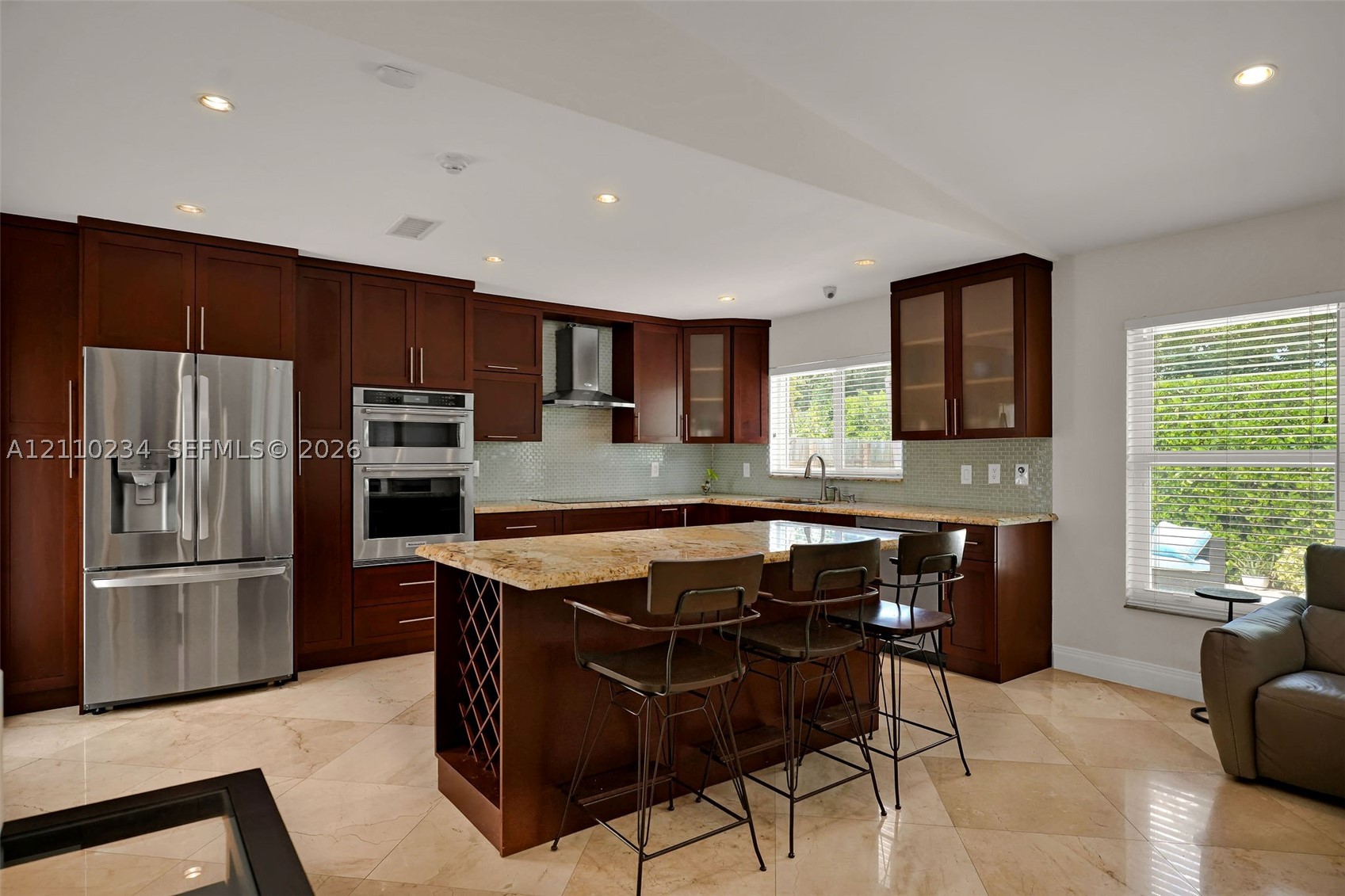 8601 SW 82nd Ter, Miami FL 33143