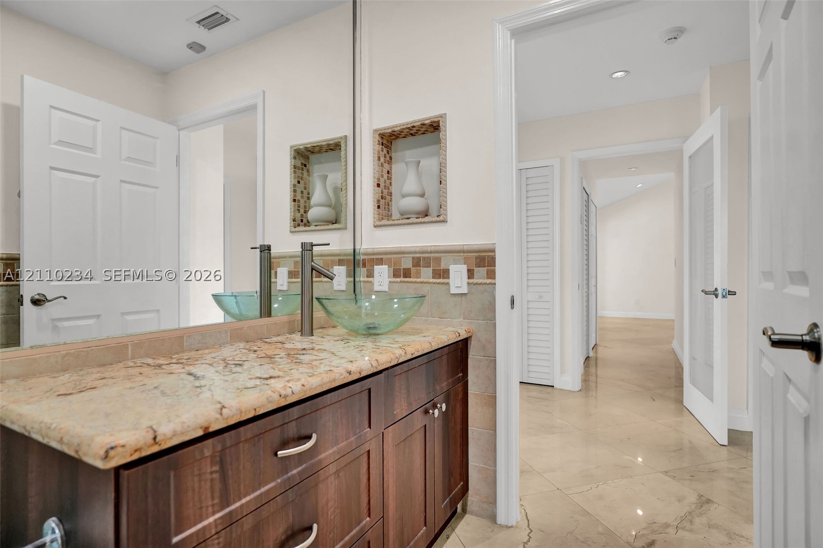 8601 SW 82nd Ter, Miami FL 33143