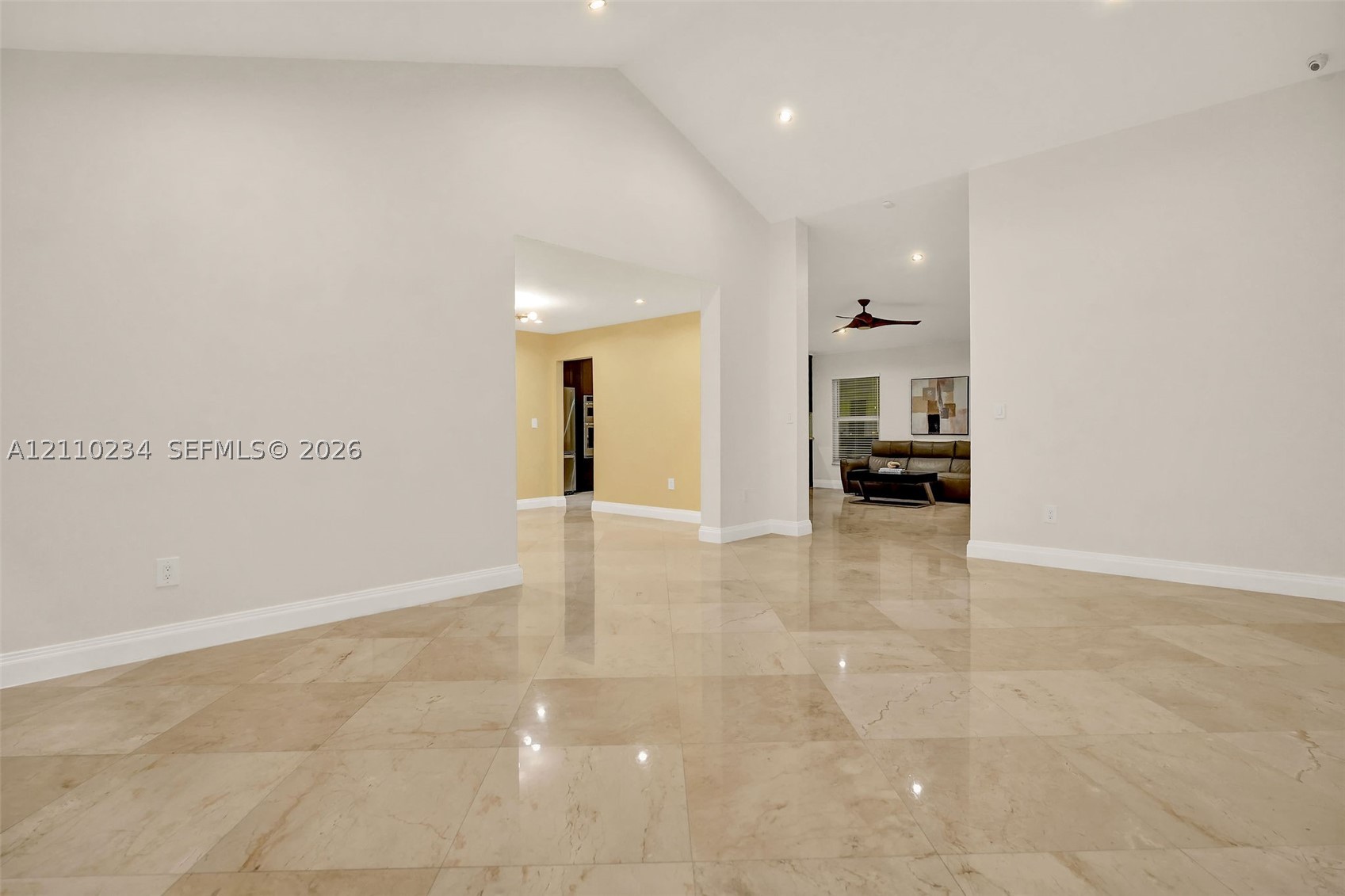 8601 SW 82nd Ter, Miami FL 33143