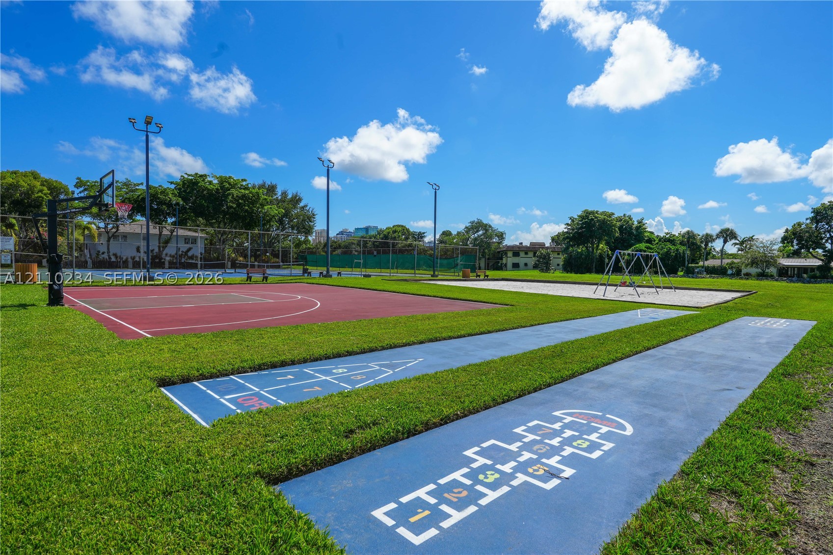 8601 SW 82nd Ter, Miami FL 33143